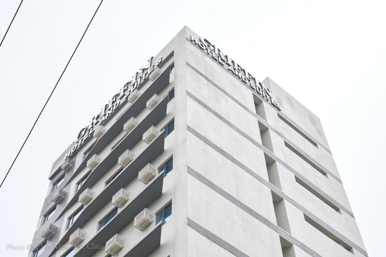 Griffin Hotel And Suites Cebu Exterior photo